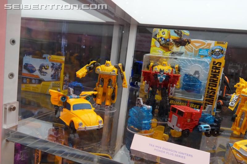 SDCC 2018: Bumblebee Movie related products - Transformers Event: DSC06275