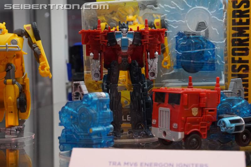 SDCC 2018: Bumblebee Movie related products - Transformers Event: DSC06283