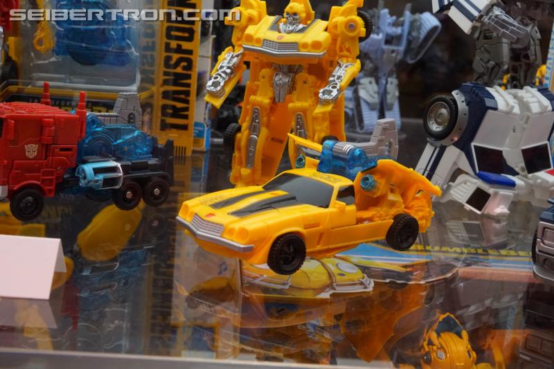 SDCC 2018: Bumblebee Movie related products - Transformers Event: DSC06285