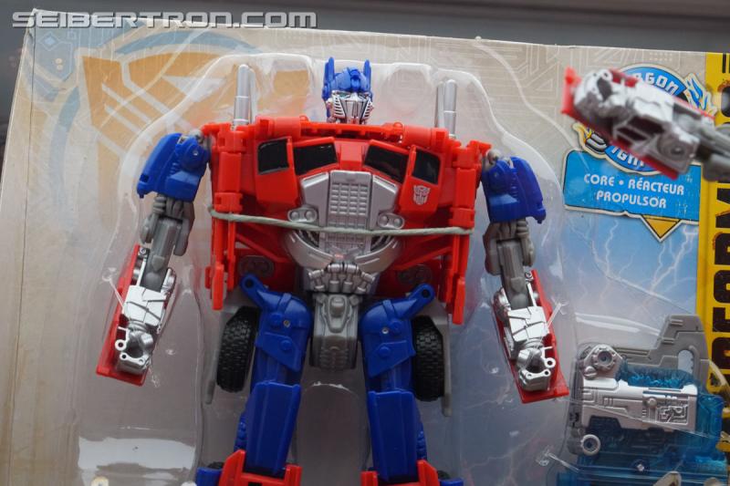 SDCC 2018: Bumblebee Movie related products - Transformers Event: DSC06296