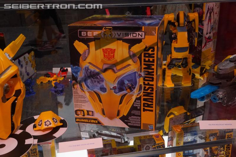 SDCC 2018: Bumblebee Movie related products - Transformers Event: DSC06313