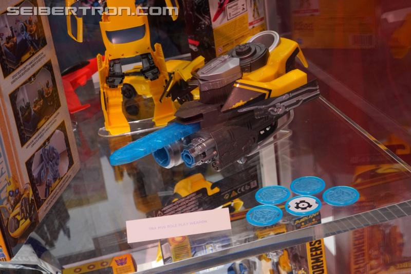 SDCC 2018: Bumblebee Movie related products - Transformers Event: DSC06315