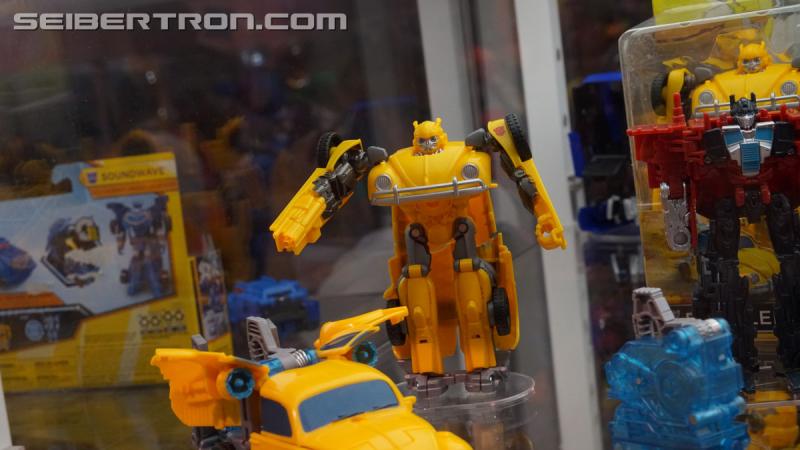 SDCC 2018: Bumblebee Movie related products - Transformers Event: DSC06343