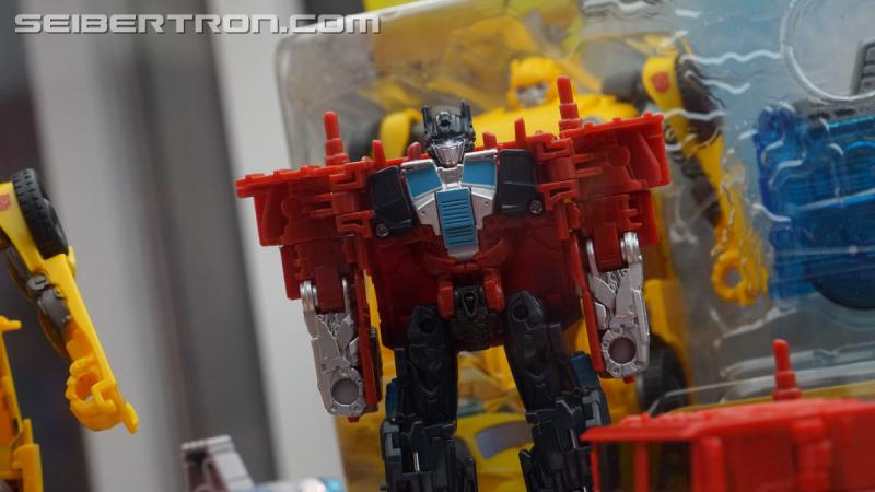 SDCC 2018: Bumblebee Movie related products - Transformers Event: DSC06347
