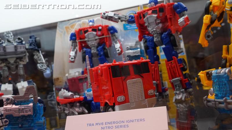 SDCC 2018: Bumblebee Movie related products - Transformers Event: DSC06359