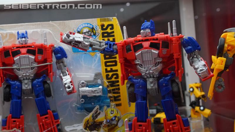 SDCC 2018: Bumblebee Movie related products - Transformers Event: DSC06361