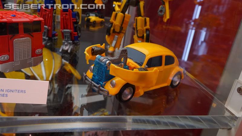 SDCC 2018: Bumblebee Movie related products - Transformers Event: DSC06365