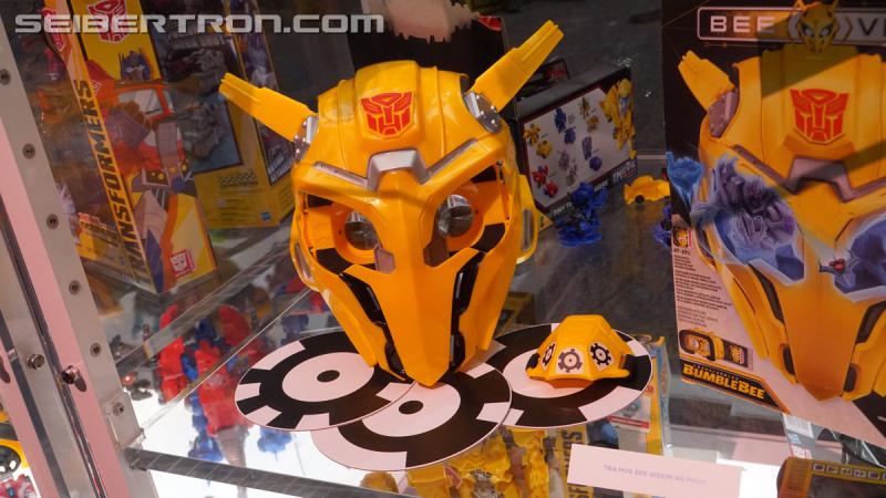 SDCC 2018: Bumblebee Movie related products - Transformers Event: DSC06378