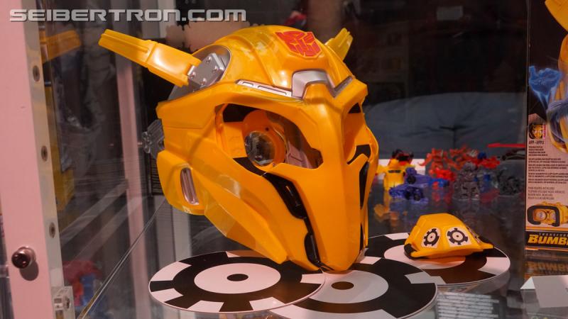 SDCC 2018: Bumblebee Movie related products - Transformers Event: DSC06379