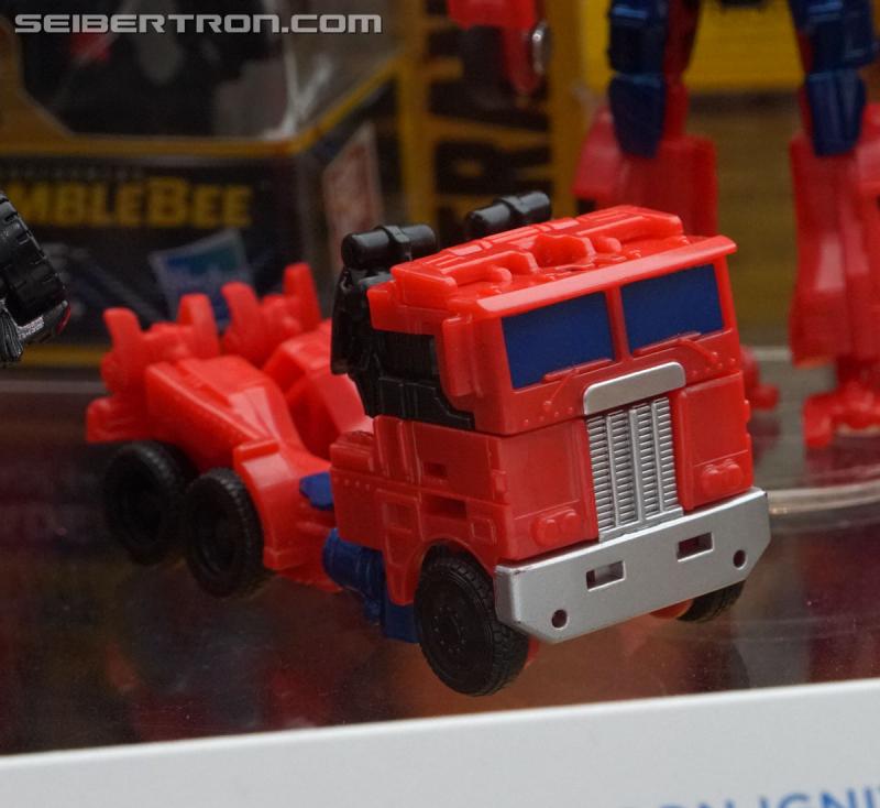 SDCC 2018: Bumblebee Movie related products - Transformers Event: DSC06417a