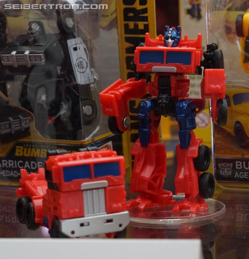 SDCC 2018: Bumblebee Movie related products - Transformers Event: DSC06419a