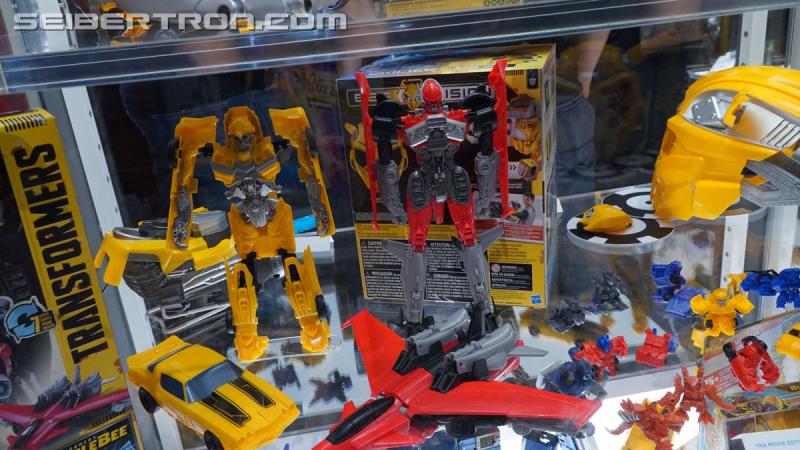 SDCC 2018: Bumblebee Movie related products - Transformers Event: DSC06777