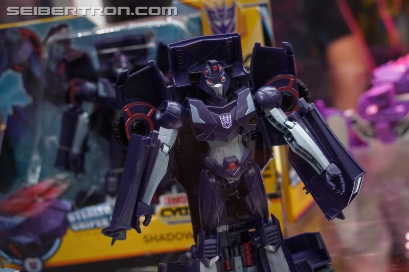 SDCC 2018: Transformers Cyberverse products - Transformers Event: DSC05738