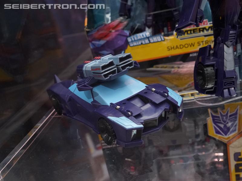 SDCC 2018: Transformers Cyberverse products - Transformers Event: DSC05740