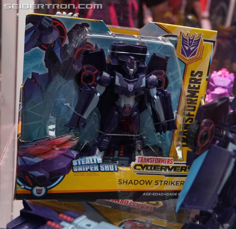 SDCC 2018 - Transformers Cyberverse products