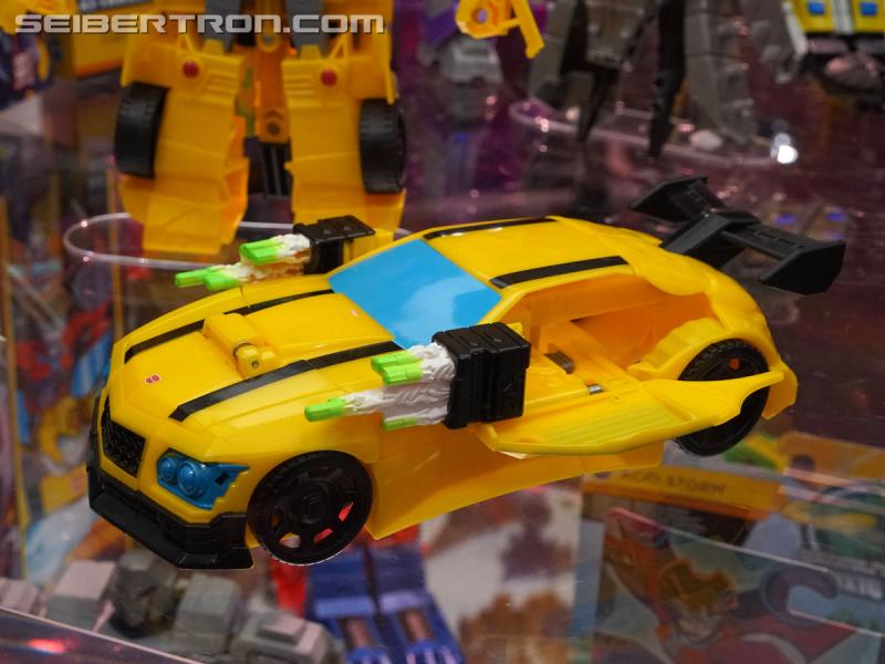 SDCC 2018: Transformers Cyberverse products - Transformers Event: DSC05755a