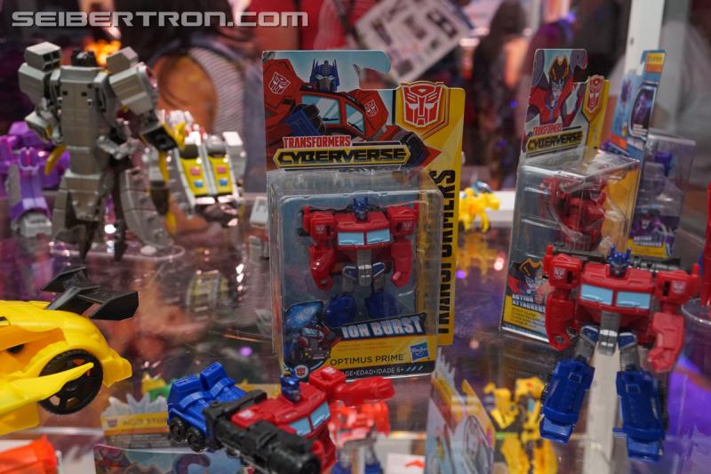 SDCC 2018: Transformers Cyberverse products - Transformers Event: DSC05762
