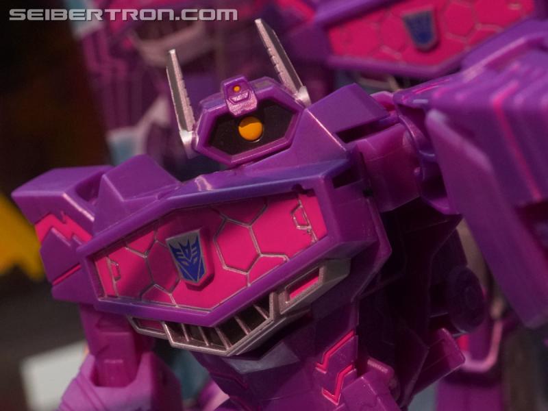 SDCC 2018: Transformers Cyberverse products - Transformers Event: DSC05801a