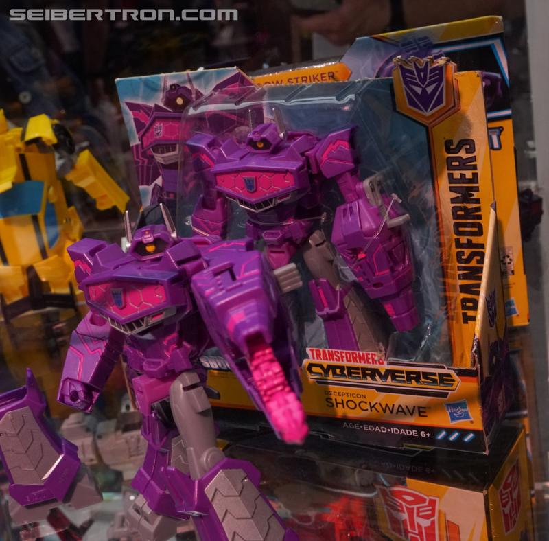 SDCC 2018: Transformers Cyberverse products - Transformers Event: DSC05803a