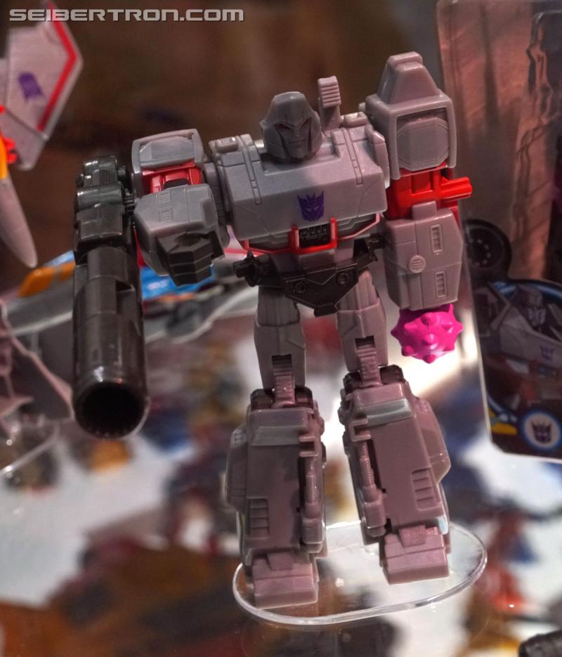 SDCC 2018: Transformers Cyberverse products - Transformers Event: DSC05834a