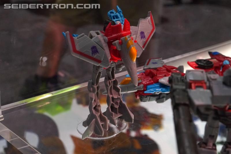 SDCC 2018: Transformers Cyberverse products - Transformers Event: DSC05839