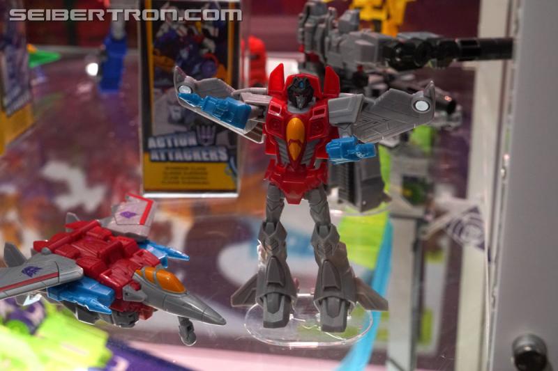 SDCC 2018: Transformers Cyberverse products - Transformers Event: DSC05843