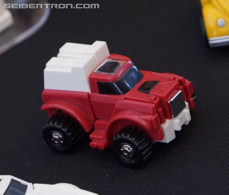 SDCC 2018: Walmart exclusive Transformers G1 Reissues in vintage packaging - Transformers Event: DSC06168a