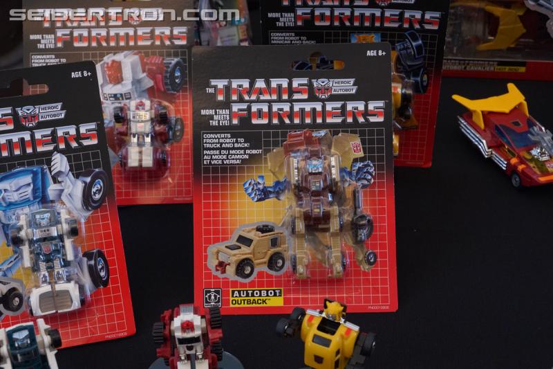 SDCC 2018: Walmart exclusive Transformers G1 Reissues in vintage packaging - Transformers Event: DSC06178