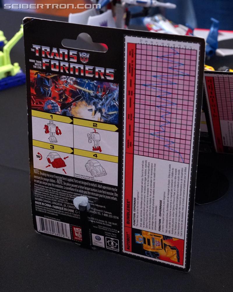 SDCC 2018: Walmart exclusive Transformers G1 Reissues in vintage packaging - Transformers Event: DSC06192a