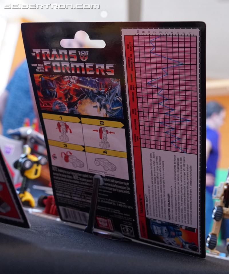 SDCC 2018: Walmart exclusive Transformers G1 Reissues in vintage packaging - Transformers Event: DSC06196a