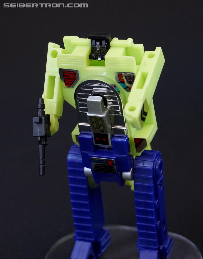SDCC 2018: Walmart exclusive Transformers G1 Reissues in vintage packaging - Transformers Event: DSC06201a
