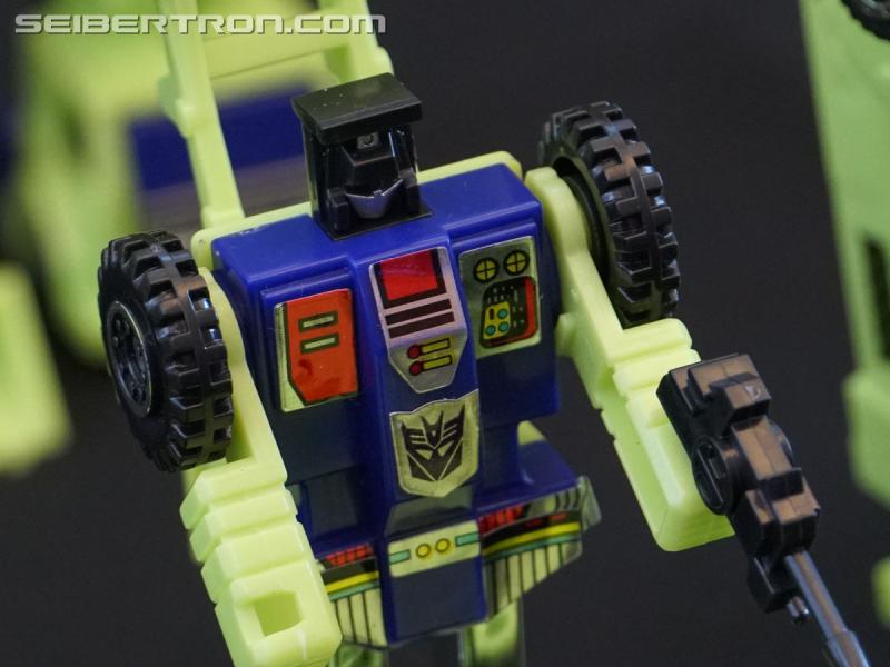 SDCC 2018: Walmart exclusive Transformers G1 Reissues in vintage packaging - Transformers Event: DSC06203b