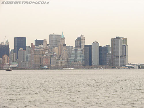 Toy Fair 2007 - New York: Statue of Liberty - Transformers Event: