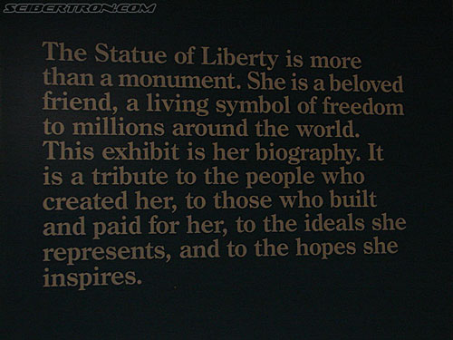 Toy Fair 2007 - New York: Statue of Liberty - Transformers Event:
