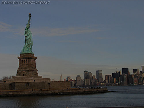 Toy Fair 2007 - New York: Statue of Liberty - Transformers Event: