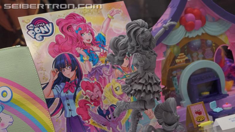 SDCC 2018: Miscellaneous Photos from San Diego Comic-Con - Transformers Event: DSC07013