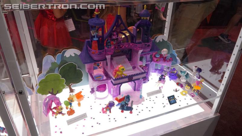 SDCC 2018: Miscellaneous Photos from San Diego Comic-Con - Transformers Event: DSC07014
