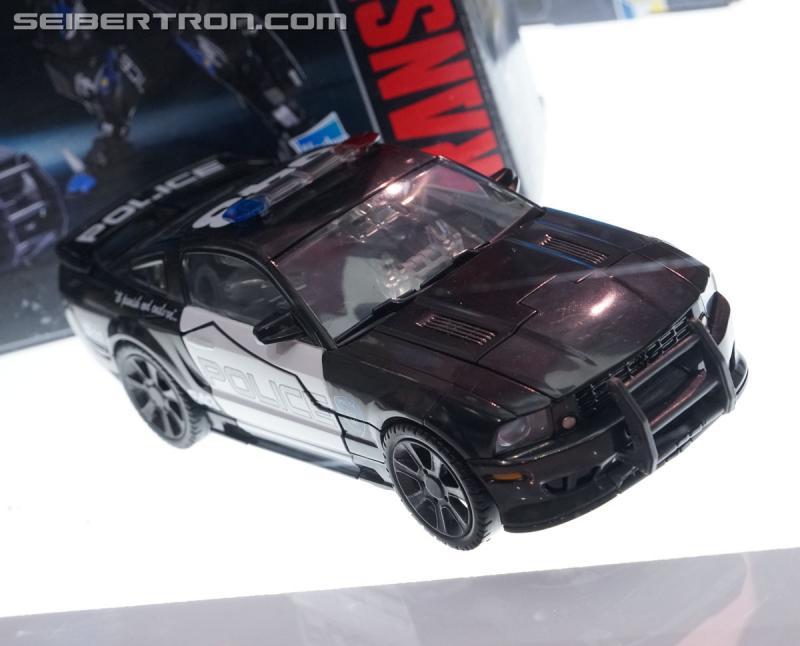 SDCC 2018: Transformers Movie Masterpiece Ironhide and Barricade - Transformers Event: DSC05728a