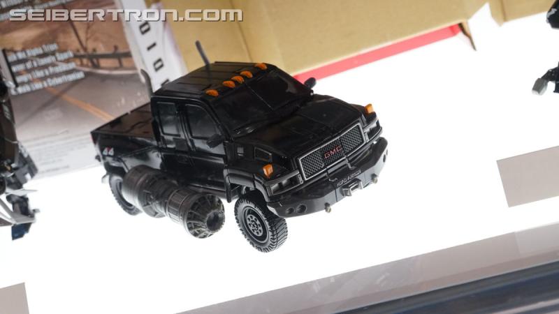SDCC 2018: Transformers Movie Masterpiece Ironhide and Barricade - Transformers Event: DSC06842