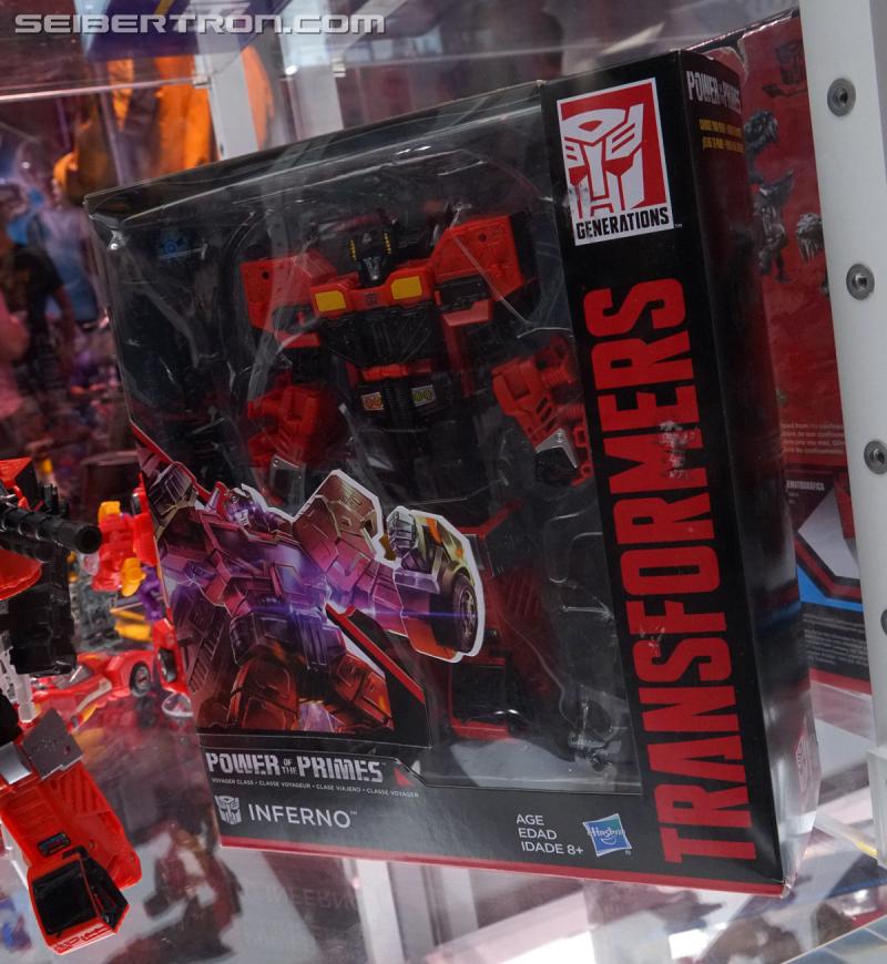SDCC 2018: Transformers Power of the Primes products - Transformers Event: DSC05640a