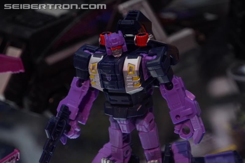SDCC 2018: Transformers Power of the Primes products - Transformers Event: DSC05682