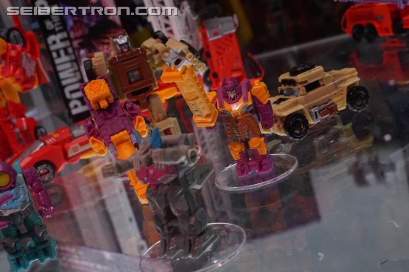 SDCC 2018: Transformers Power of the Primes products - Transformers Event: DSC05692