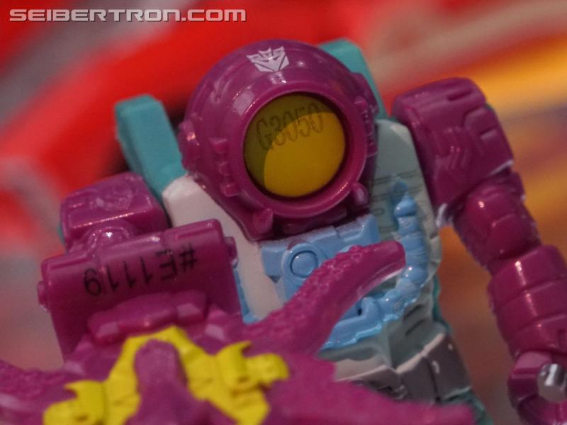 SDCC 2018: Transformers Power of the Primes products - Transformers Event: DSC05699b