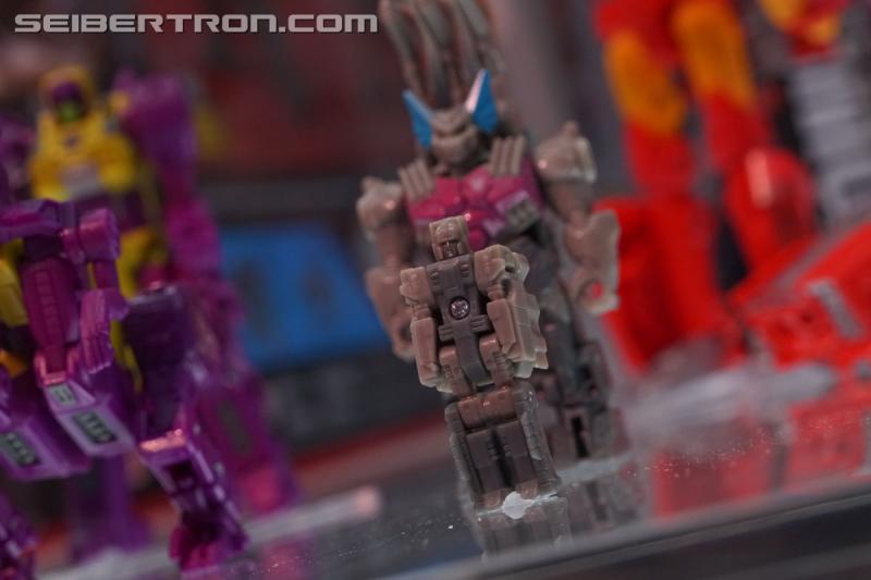 SDCC 2018: Transformers Power of the Primes products - Transformers Event: DSC05701