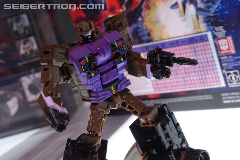 SDCC 2018: Prime Wars Trilogy Exclusives - Transformers Event: DSC05599