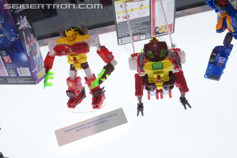 SDCC 2018: Prime Wars Trilogy Exclusives - Transformers Event: DSC05602