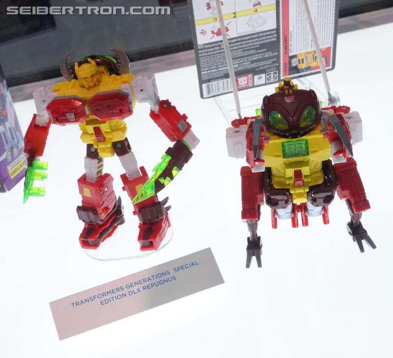 SDCC 2018: Prime Wars Trilogy Exclusives - Transformers Event: DSC05602a