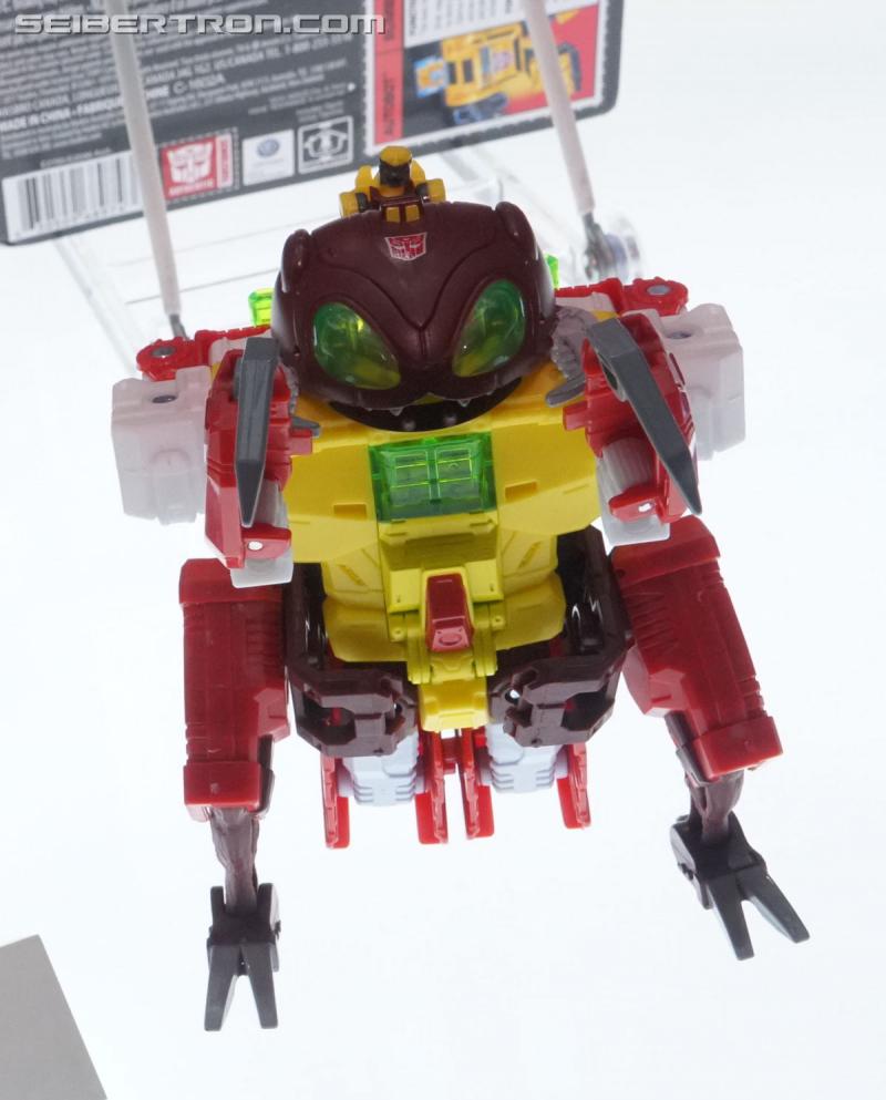 SDCC 2018: Prime Wars Trilogy Exclusives - Transformers Event: DSC05602c