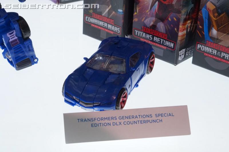 SDCC 2018: Prime Wars Trilogy Exclusives - Transformers Event: DSC05616