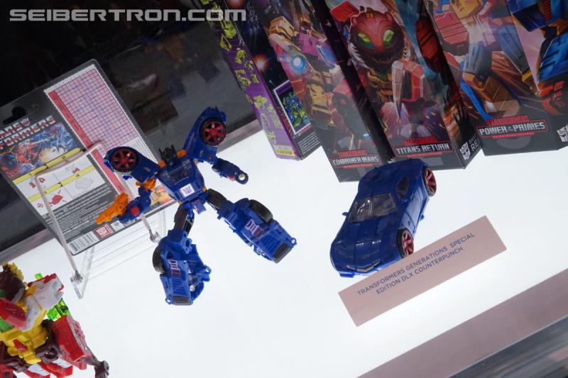 SDCC 2018: Prime Wars Trilogy Exclusives - Transformers Event: DSC05617